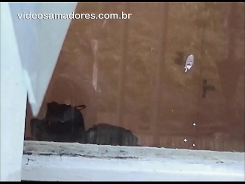 ❤️ Omu cornu chì fighjula a so fidanzata cù un altru tippu, registrendu un video di cazzo senza disturbà a coppia ❤️❌ Pornografia russa à co.xxxhdporn.ru ❌❤
